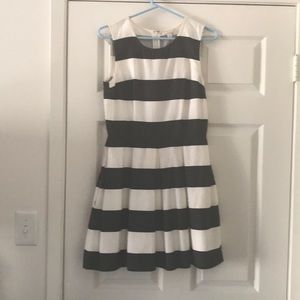 Dress with POCKETS!